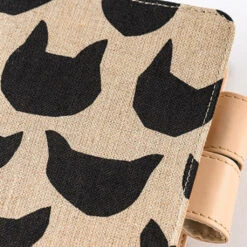 Mina Perhonen: Anone-Anone Black A6 Hobonichi Techo [COVER ONLY] -Creative Corner Deals Store hobonichi mina perhonen anone anone black a6 hobon 4