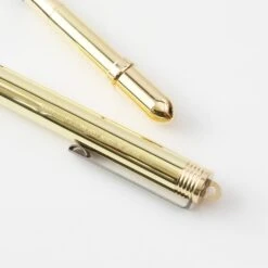 Traveler's Company Brass Fountain Pen -Creative Corner Deals Store travelers company travelers company brass fountain 4